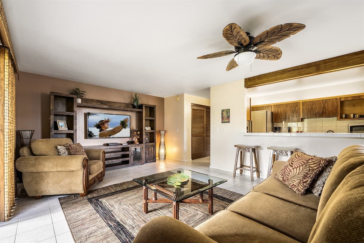 Condo in Kailua-Kona · ★4.73 · 1 bedroom · 2 beds · 1 bath - Photo 3