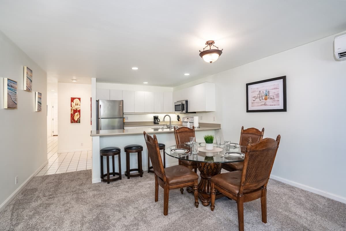 Condo in Kihei · ★4.81 · 1 bedroom · 2 beds · 2 baths - Photo 4