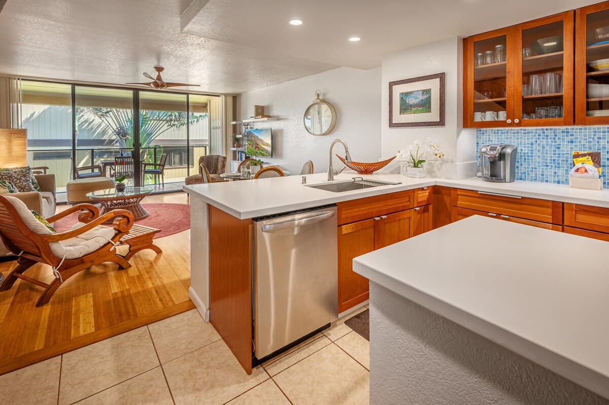 Condo in Koloa · ★4.72 · 2 bedrooms · 5 beds · 2.5 shared baths - Photo 5