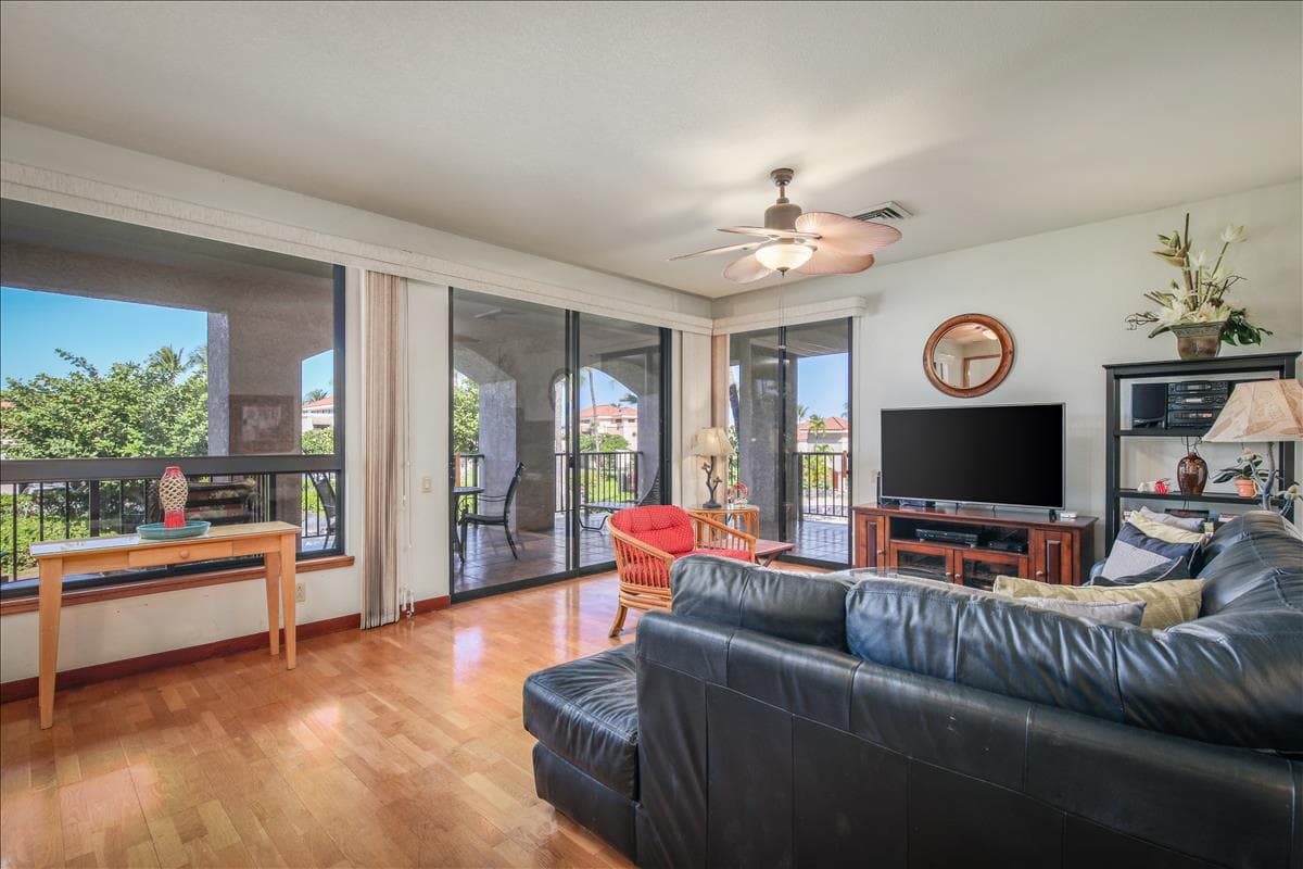 Condo in Waikoloa Village · ★4.9 · 2 bedrooms · 3 beds · 2 baths - Photo 3