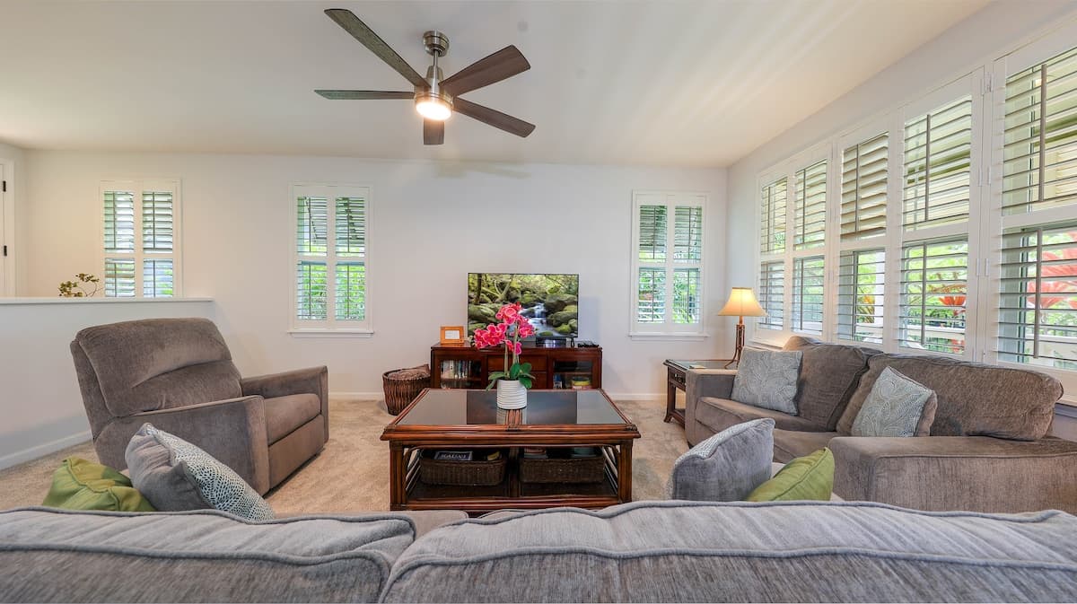Condo in Princeville · ★4.84 · 2 bedrooms · 3 beds · 2 shared baths - Photo 3