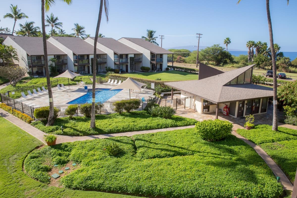 Condo in Kihei · ★4.86 · 2 bedrooms · 4 beds · No bathroom - Photo 3