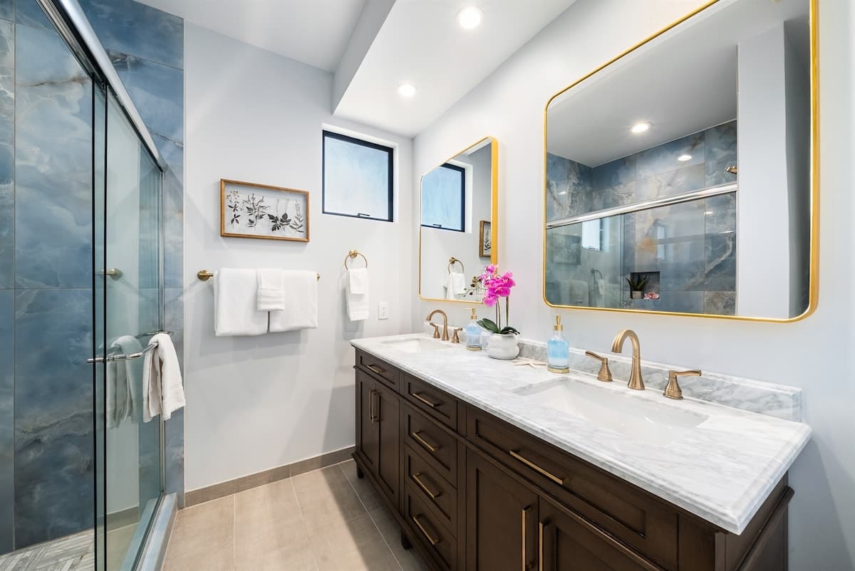 Townhouse in Lahaina · ★4.57 · 3 bedrooms · 5 beds · 2.5 private baths - Photo 4