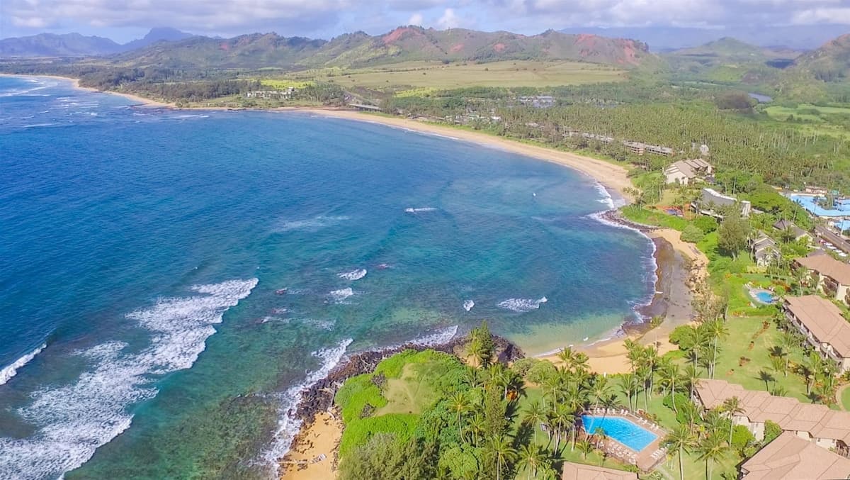Condo in Kapaa · ★4.97 · 2 bedrooms · 3 beds · 2 baths - Photo 2