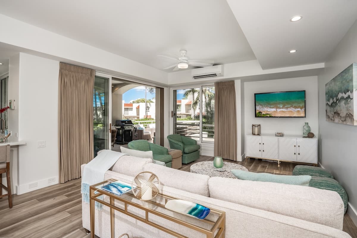 Condo in Kihei · ★4.94 · 2 bedrooms · 3 beds · 2 baths - Photo 5