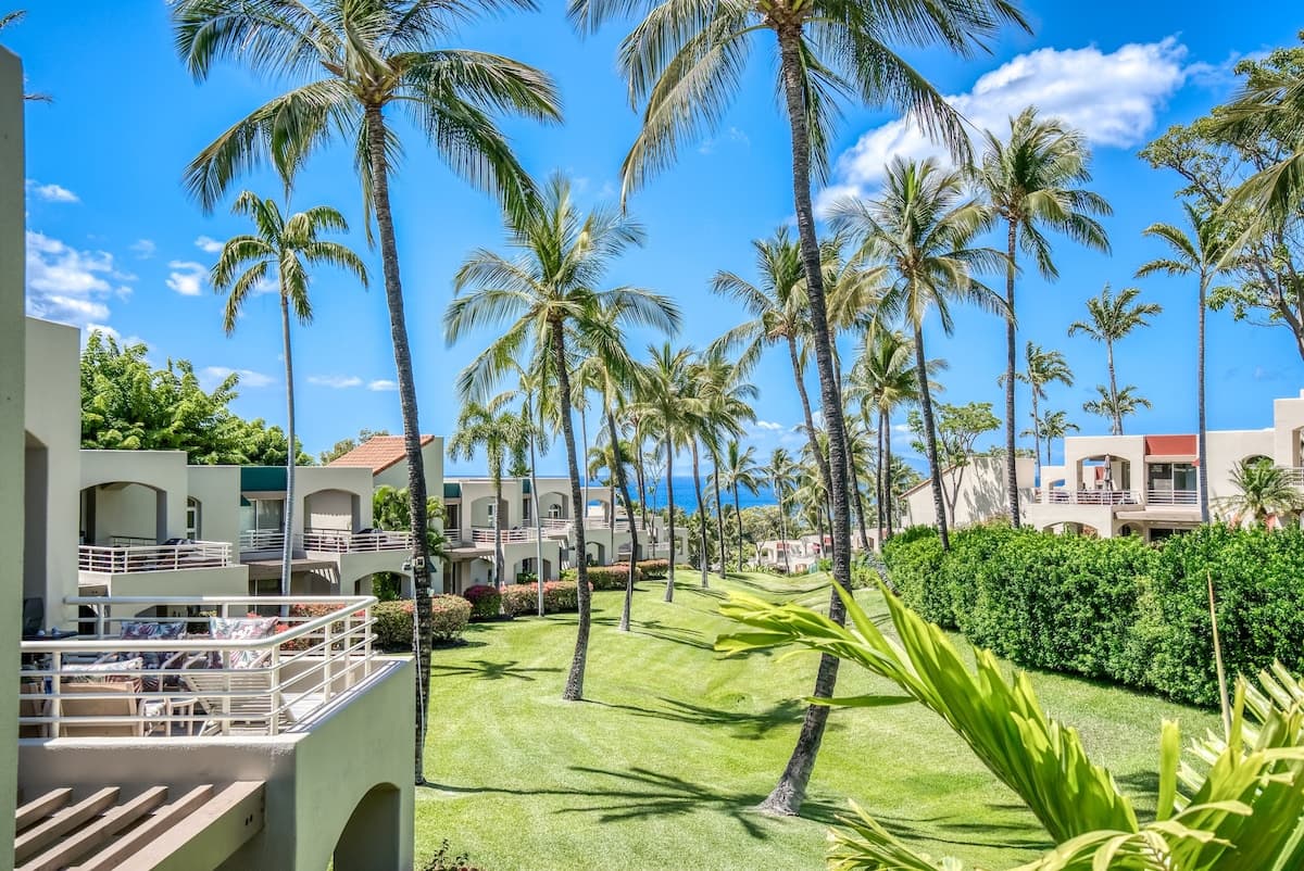 Condo in Kihei · ★4.94 · 2 bedrooms · 3 beds · 2 baths - Photo 1