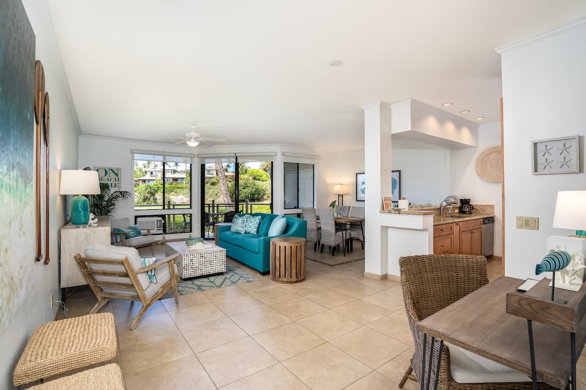 Condo in Wailea · ★5.0 · 1 bedroom · 2 beds · 2 private baths - Photo 5