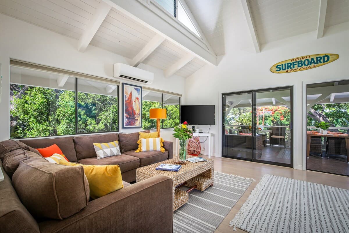 Home in Waimea · ★4.97 · 4 bedrooms · 5 beds · 3 baths - Photo 2