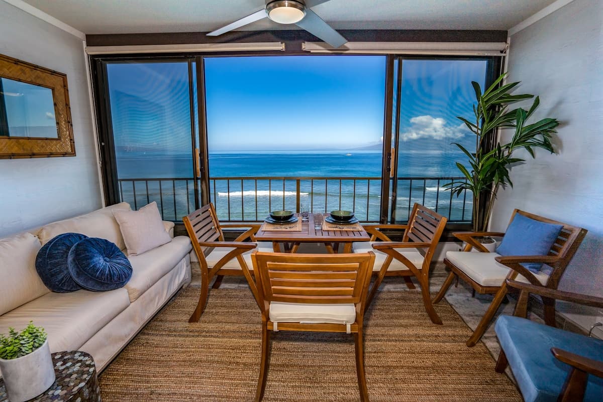 Condo in Lahaina · ★4.58 · Studio · 2 beds · 1 shared bath - Photo 5