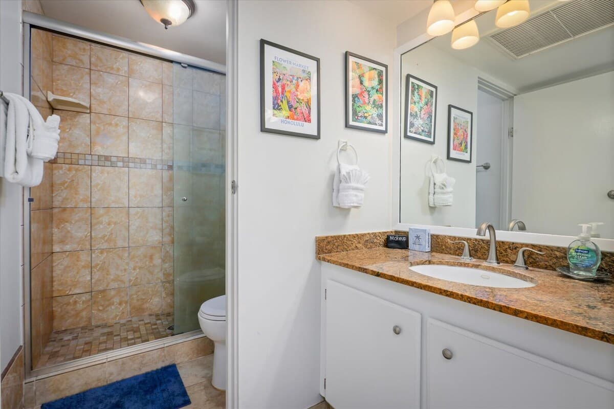 Condo in Kailua-Kona · ★4.75 · 1 bedroom · 1 bed · 1 bath - Photo 5