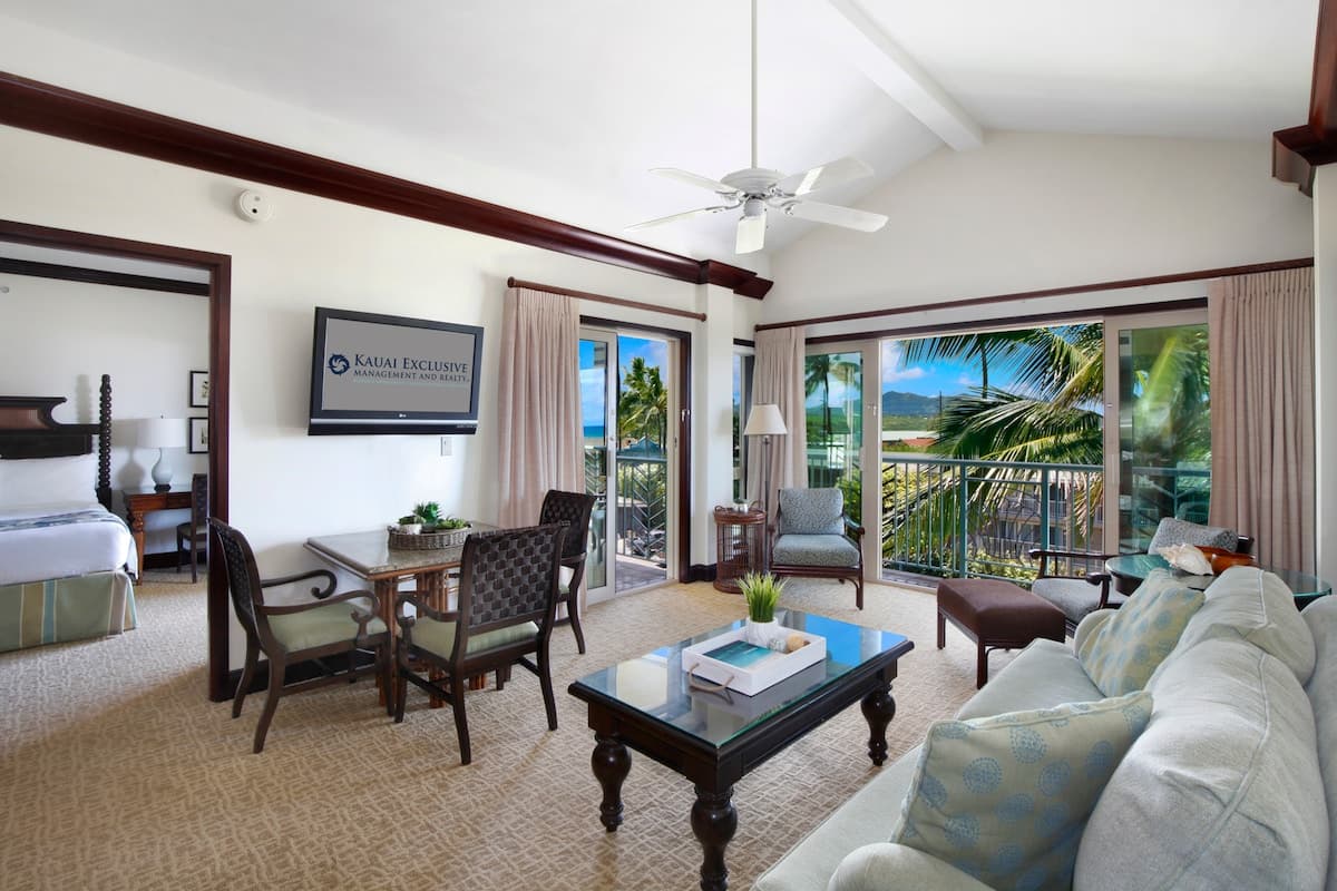 Condo in Kapaa · ★4.95 · 2 bedrooms · 3 beds · 3 baths - Photo 3