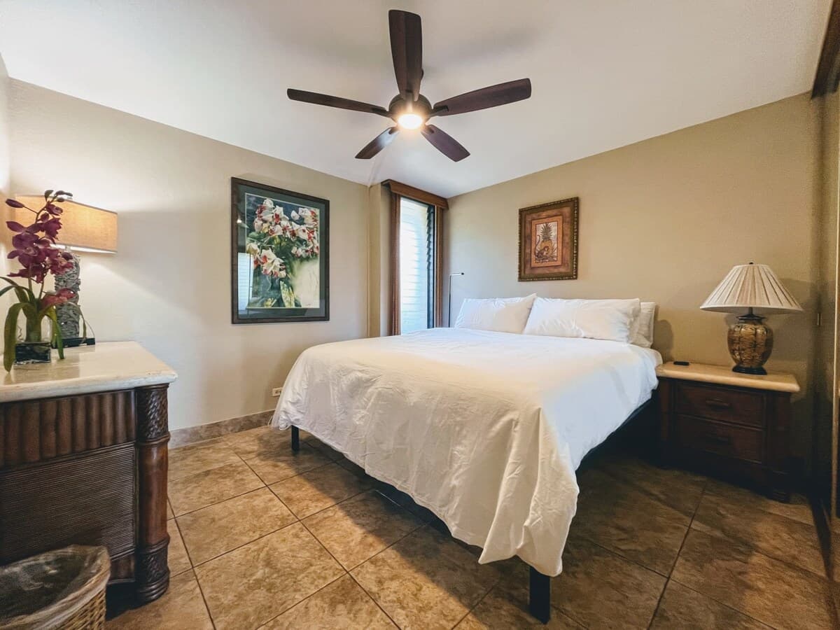Condo in Wailuku · ★4.92 · 1 bedroom · 2 beds · 1 private bath - Photo 3