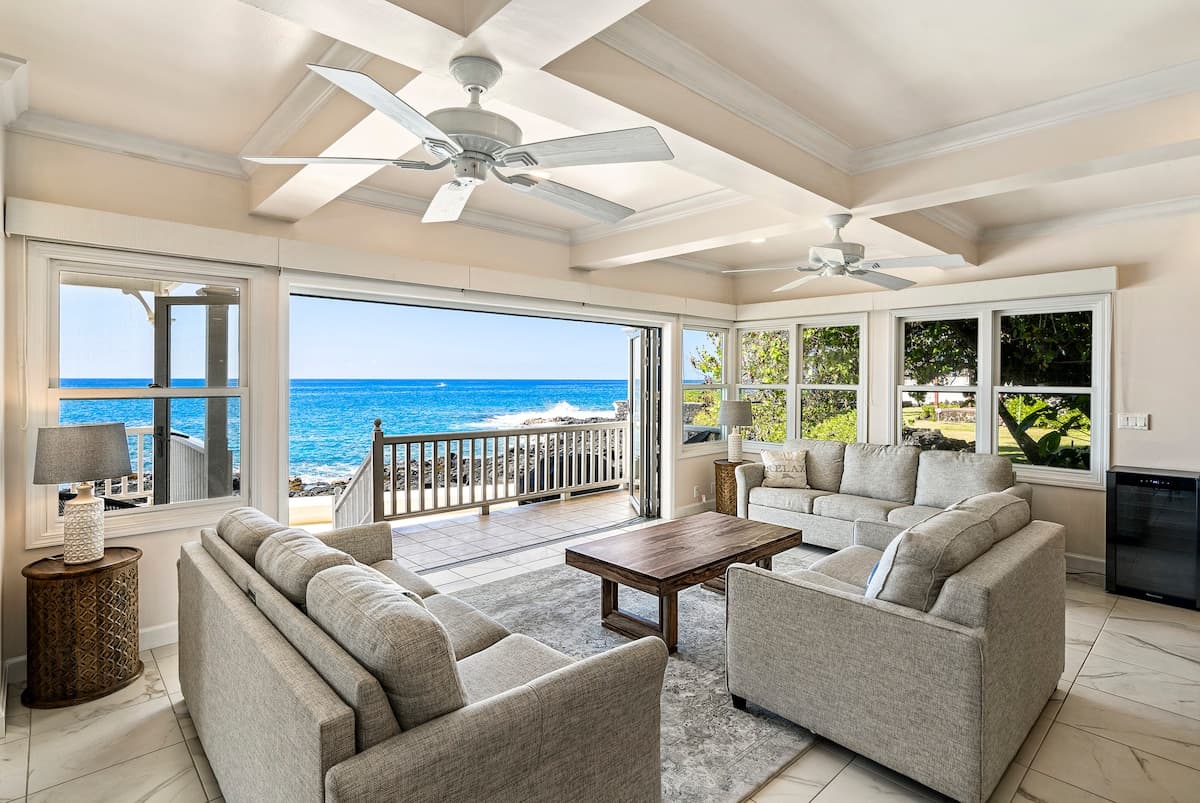 Home in Kailua-Kona · ★4.97 · 5 bedrooms · 9 beds · 6 baths - Photo 4