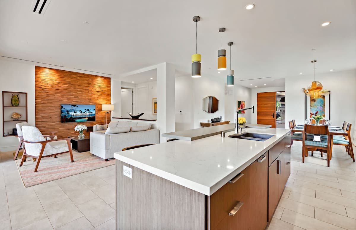 Condo in Lahaina · ★4.67 · 3 bedrooms · 4 beds · 3 baths - Photo 4