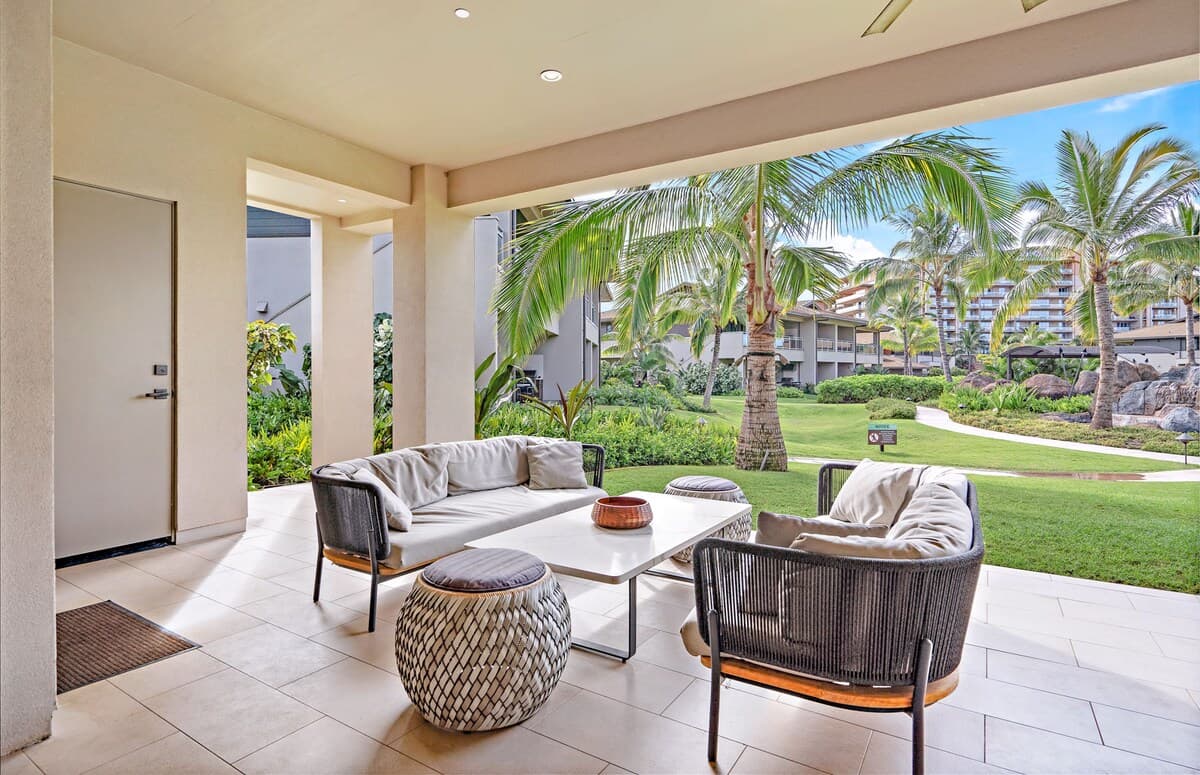 Condo in Lahaina · ★4.67 · 3 bedrooms · 4 beds · 3 baths - Photo 5