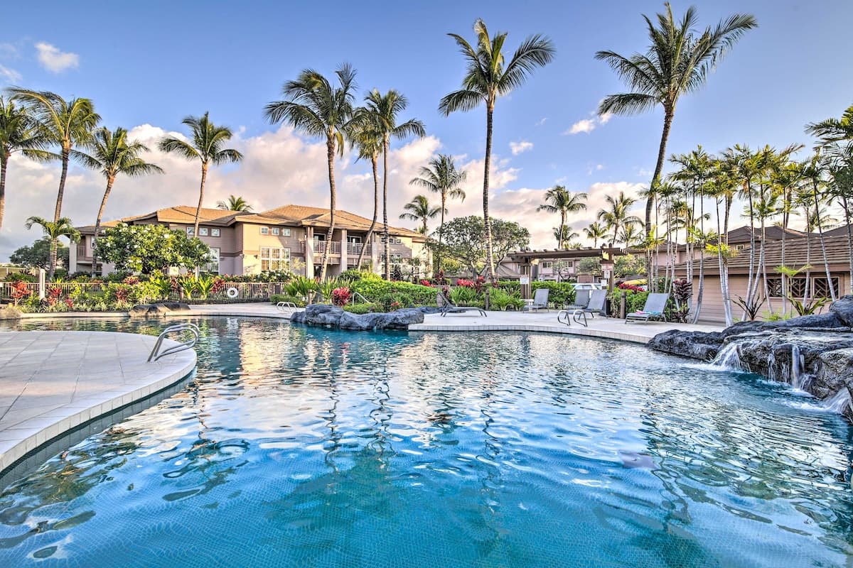Townhouse in Waikoloa Village · ★4.88 · 3 bedrooms · 5 beds · 2.5 baths - Photo 2