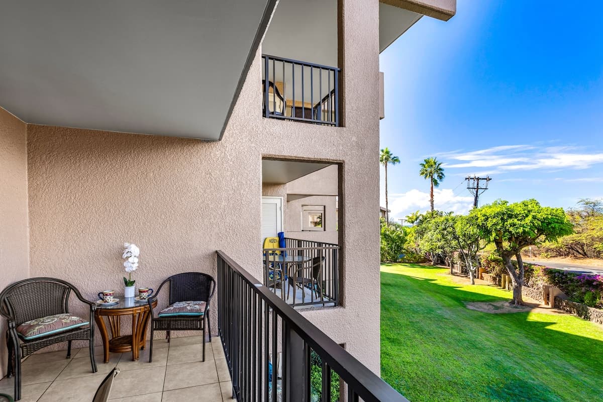 Condo in Kihei · ★4.61 · 1 bedroom · 2 beds · 2 shared baths - Photo 3