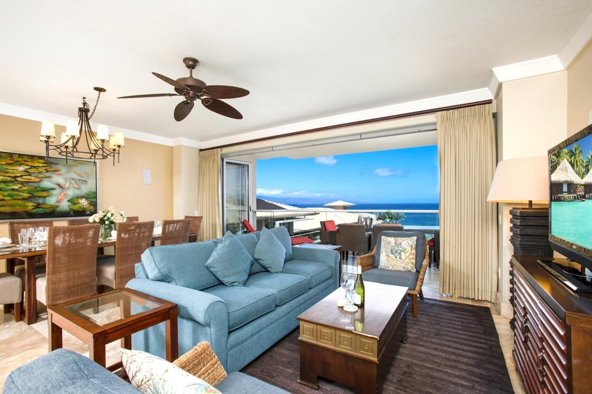 Condo in Lahaina · ★5.0 · 3 bedrooms · 4 beds · 3 baths - Photo 2