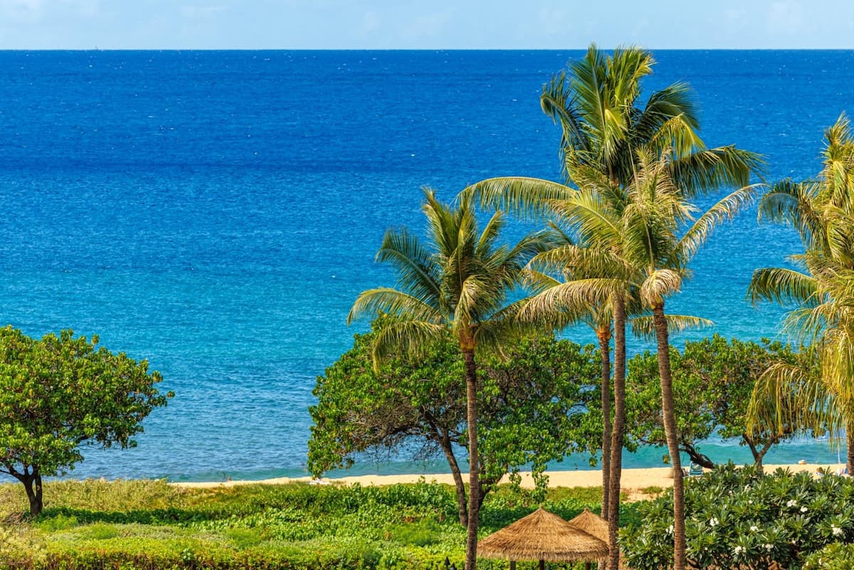Condo in Lahaina · ★4.86 · 3 bedrooms · 4 beds · 3 baths - Photo 1