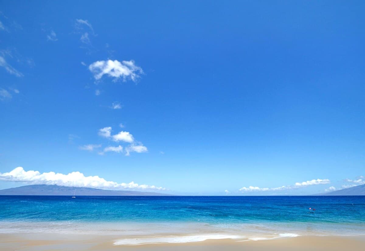 Condo in Lahaina · ★5.0 · 3 bedrooms · 4 beds · 3 baths - Photo 2