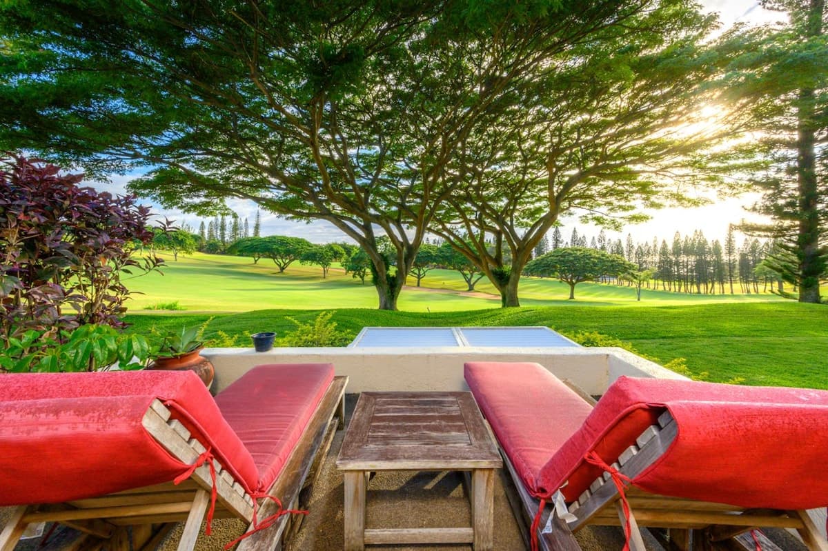 Condo in Lahaina · ★4.67 · 2 bedrooms · 3 beds · 2 baths - Photo 5