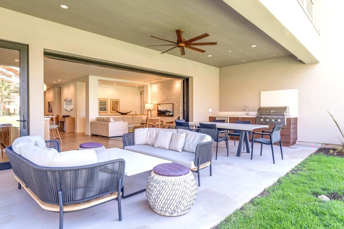 Condo in Lahaina · ★5.0 · 3 bedrooms · 4 beds · 3 baths - Photo 4