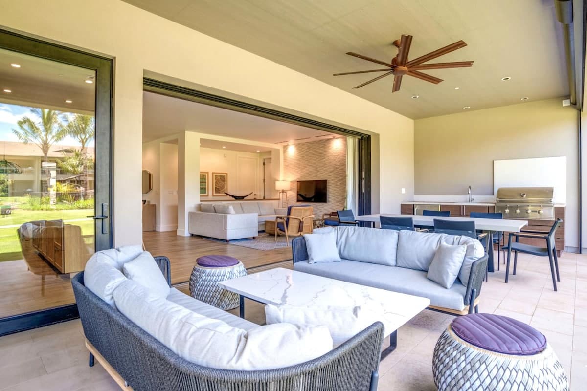Condo in Lahaina · ★5.0 · 3 bedrooms · 4 beds · 3 baths - Photo 4