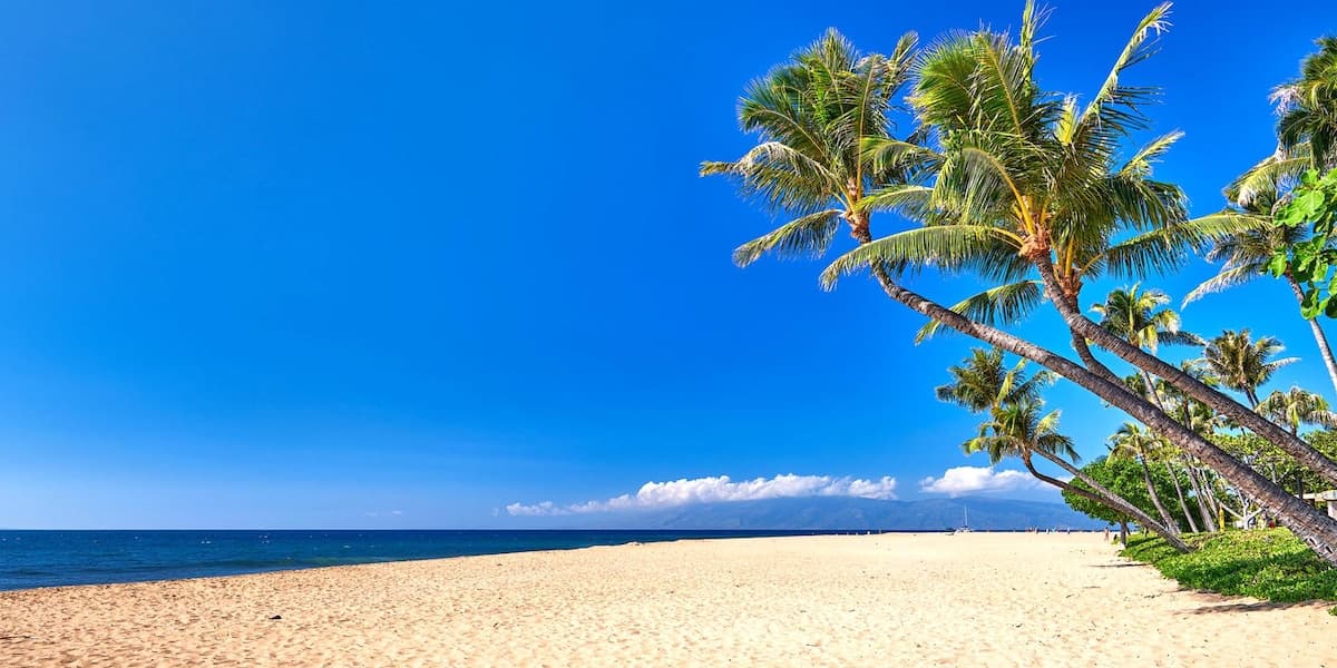 Condo in Lahaina · ★5.0 · 3 bedrooms · 4 beds · 3 baths - Photo 1
