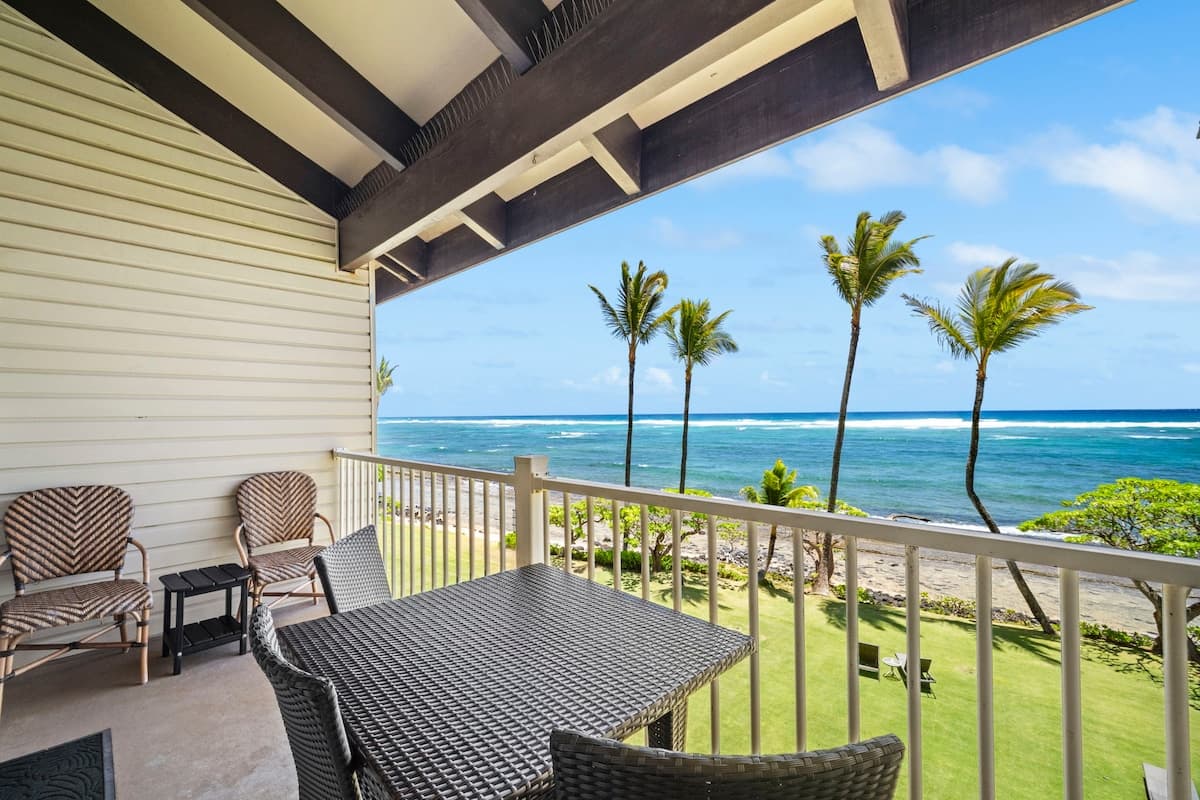 Condo in Kapaa · ★4.84 · 2 bedrooms · 2 beds · 2 baths - Photo 1