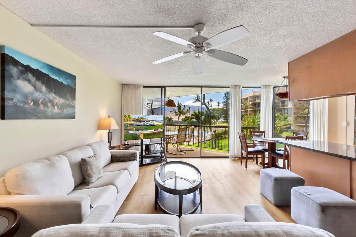 Condo in Kihei · ★4.8 · 2 bedrooms · 5 beds · 2 private baths - Photo 4