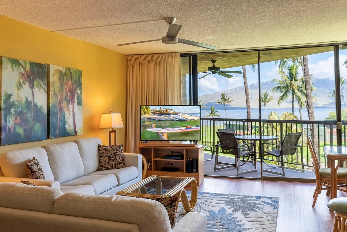Condo in Kihei · ★4.75 · 2 bedrooms · 5 beds · 2 private baths - Photo 1