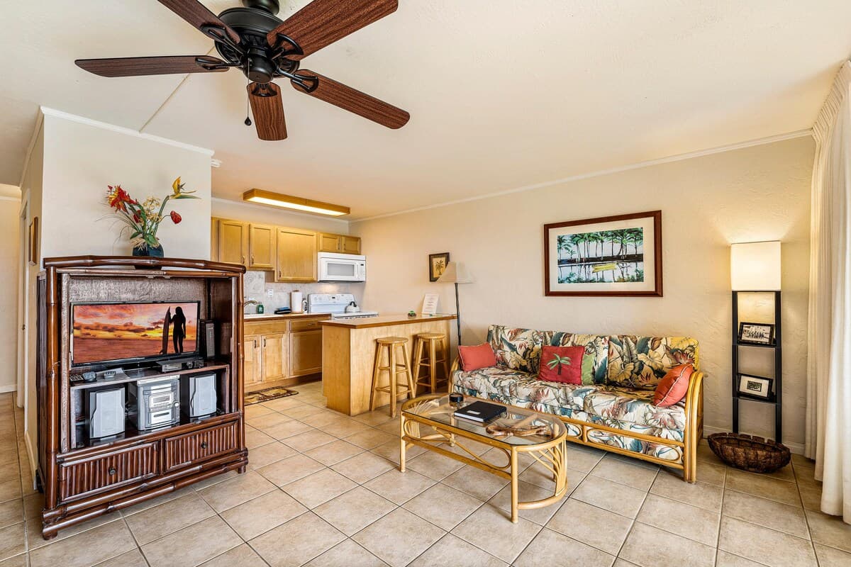 Home in Waikoloa Village · ★4.38 · Studio · 1 bed · 1 private bath - Photo 2