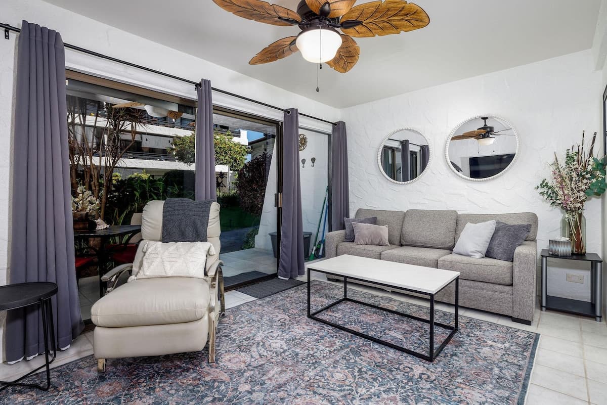 Condo in Kailua-Kona · ★4.78 · 1 bedroom · 2 beds · 1 private bath - Photo 1