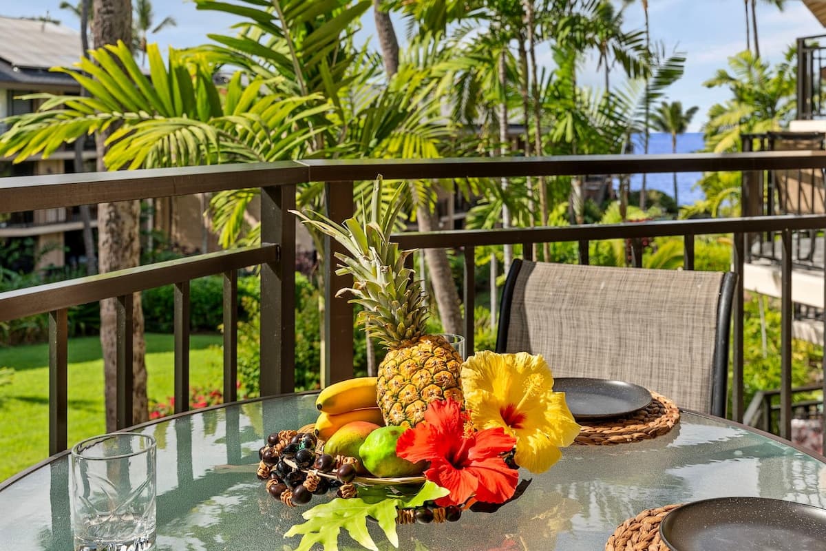 Condo in Kailua-Kona · ★5.0 · 1 bedroom · 1 bed · 1 bath - Photo 1