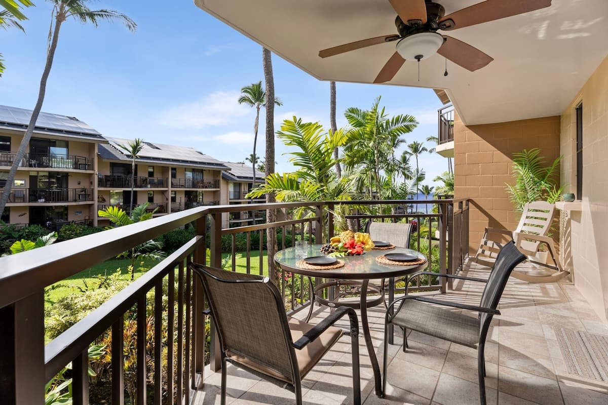 Condo in Kailua-Kona · ★5.0 · 1 bedroom · 1 bed · 1 bath - Photo 2