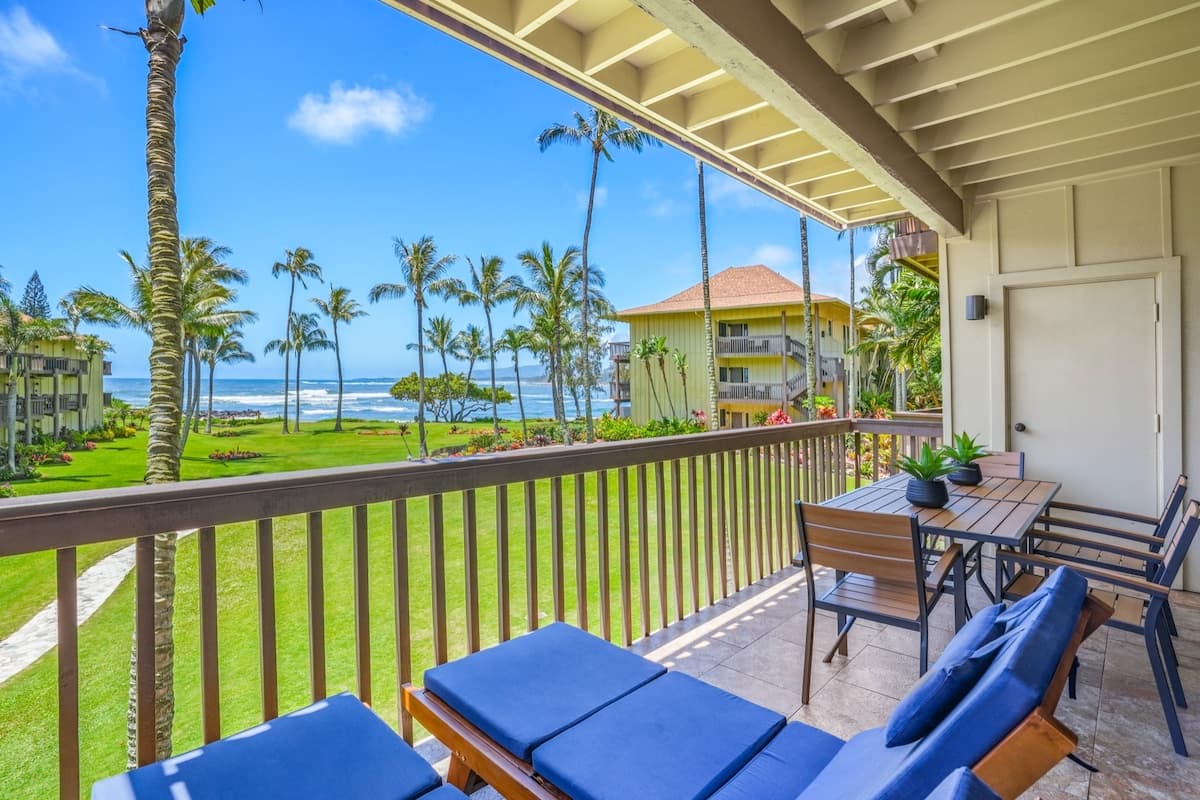 Condo in Kapaa · ★4.81 · 2 bedrooms · 4 beds · 2 shared baths - Photo 1