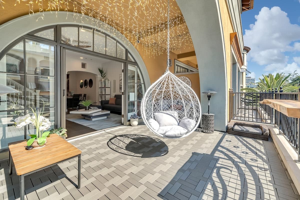 Santana Row's Rarest Luxury Condo, Steps to Shops - Photo 1