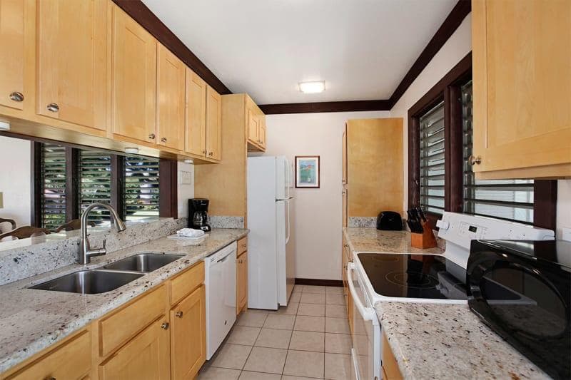 Condo in Koloa · ★4.38 · 2 bedrooms · 3 beds · 2 private baths - Photo 3