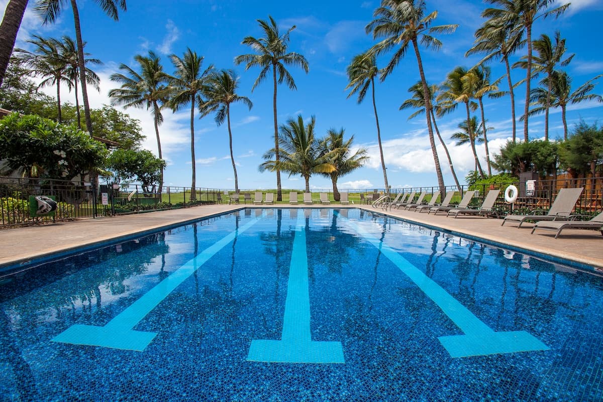 Condo in Kihei · ★4.86 · 1 bedroom · 2 beds · 1 private bath - Photo 1