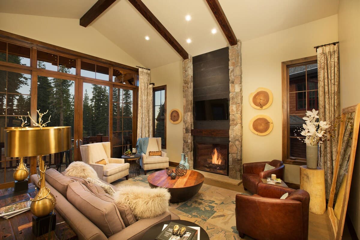 Ski-In/Out Townhome, Pool, Pet-Friendly - Photo 3