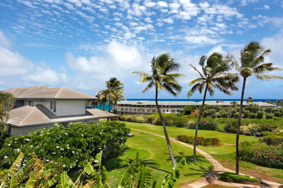 Condo in Koloa · ★4.0 · 2 bedrooms · 4 beds · 2 baths - Photo 1