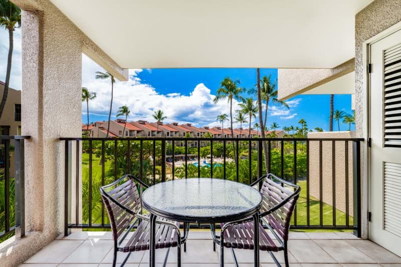 Condo in Kihei · ★5.0 · 2 bedrooms · 3 beds · 2 shared baths - Photo 4