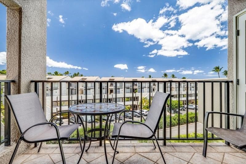 Condo in Kihei · ★4.67 · 2 bedrooms · 3 beds · 2 shared baths - Photo 1