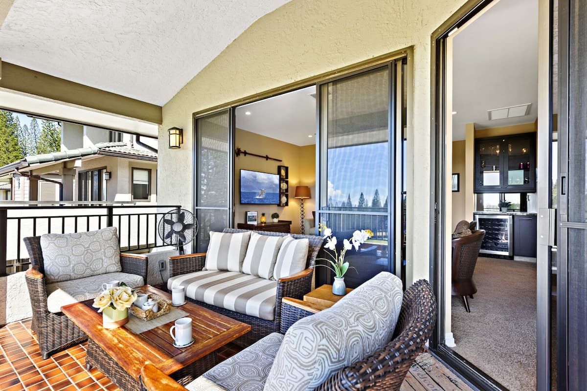 Condo in Lahaina · ★4.82 · 1 bedroom · 2 beds · 1.5 baths - Photo 5