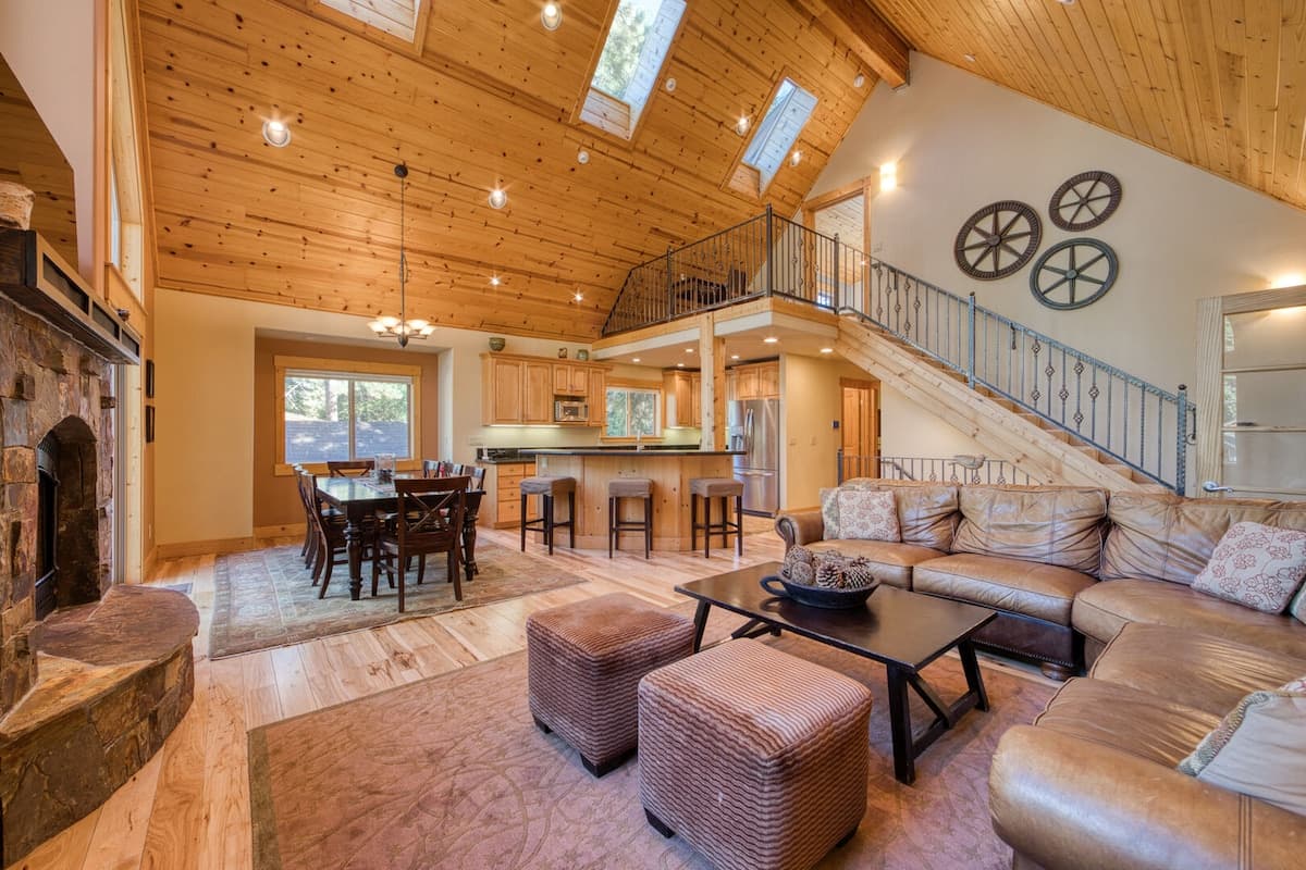 New 3BR Walk to Beach & Downtown Tahoe City - Photo 1