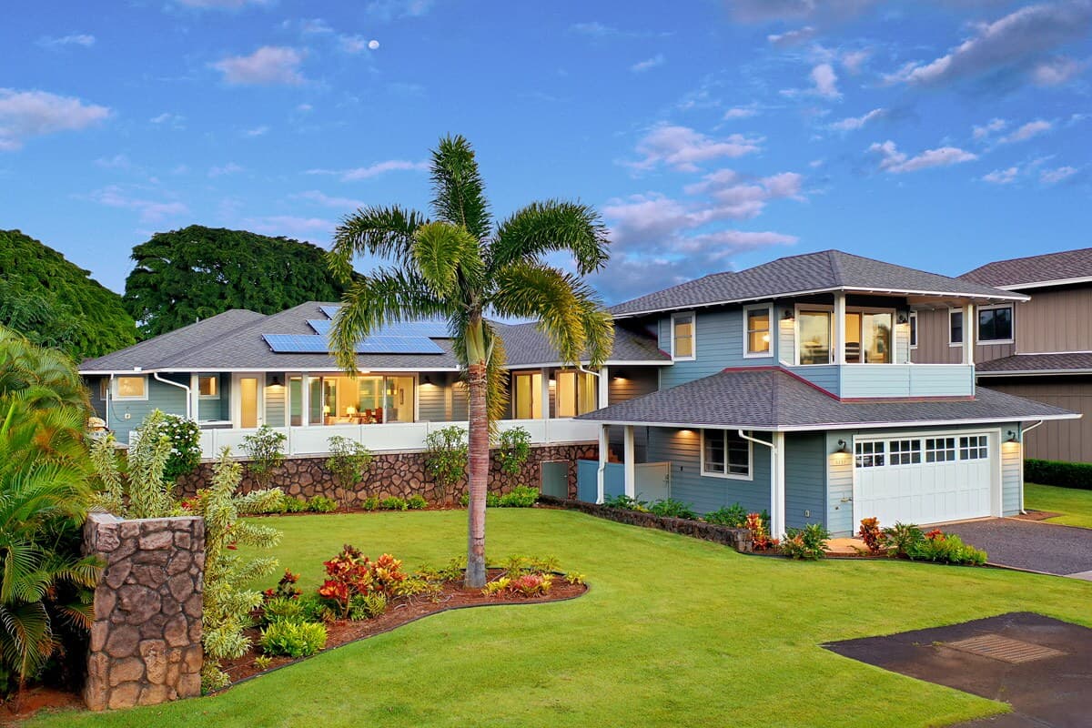 Home in Koloa · ★5.0 · 4 bedrooms · 5 beds · 4.5 baths - Photo 3
