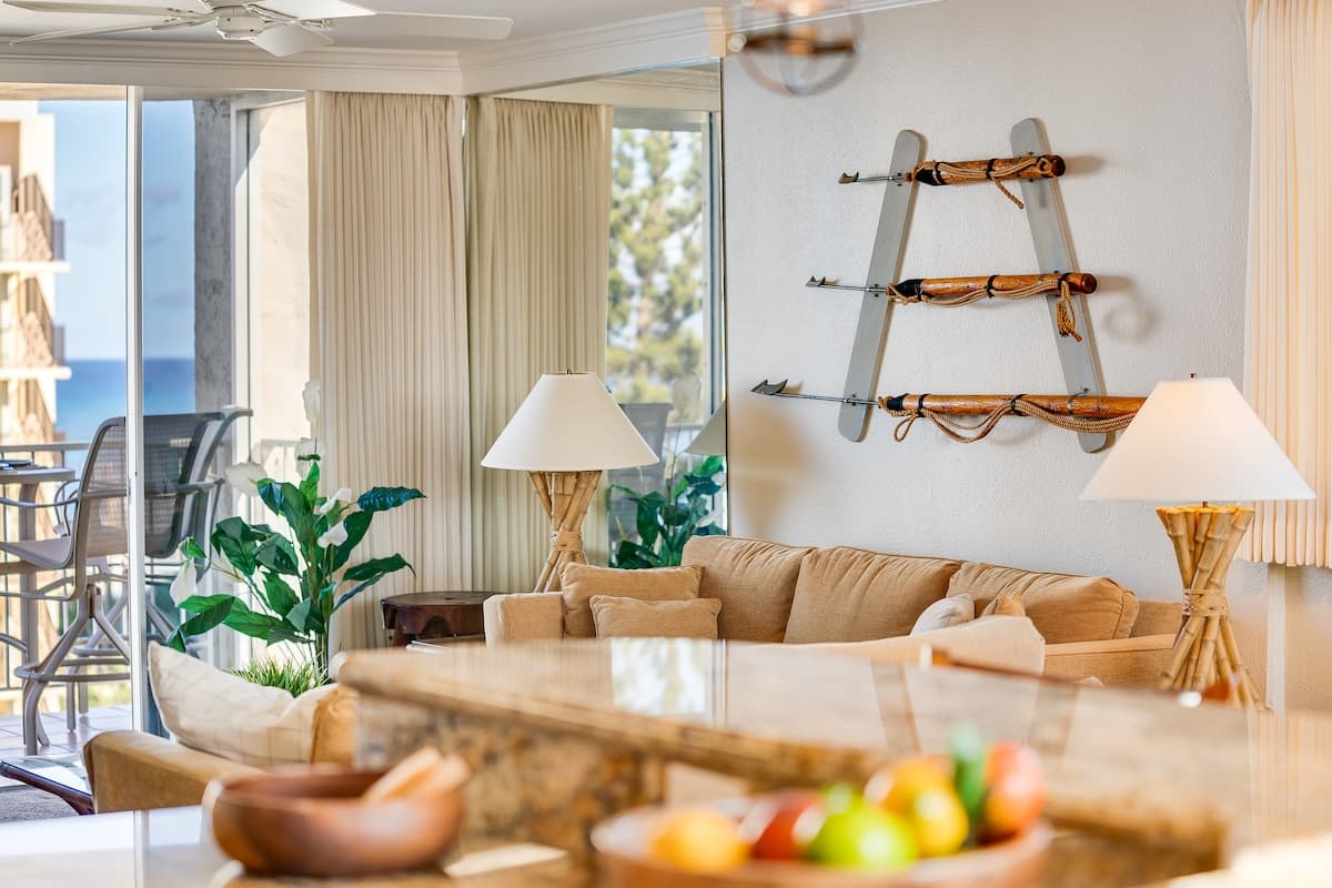 Condo in Lahaina · ★5.0 · 2 bedrooms · 3 beds · 2 baths - Photo 4