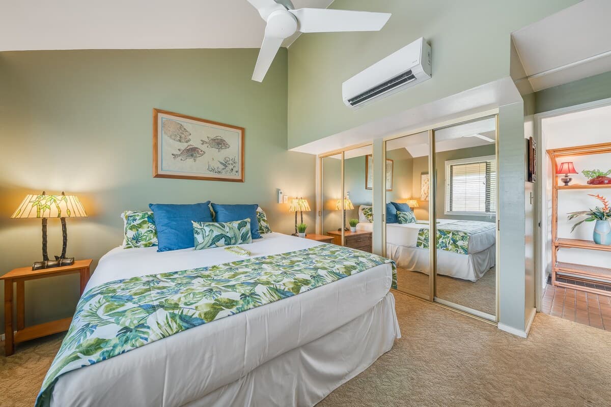 Condo in Kihei · ★4.35 · 3 bedrooms · 3 beds · 2 private baths - Photo 2