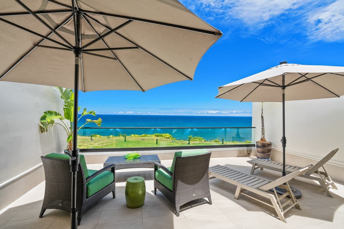 Condo in Princeville · ★4.86 · 2 bedrooms · 2 beds · 2 baths - Photo 4