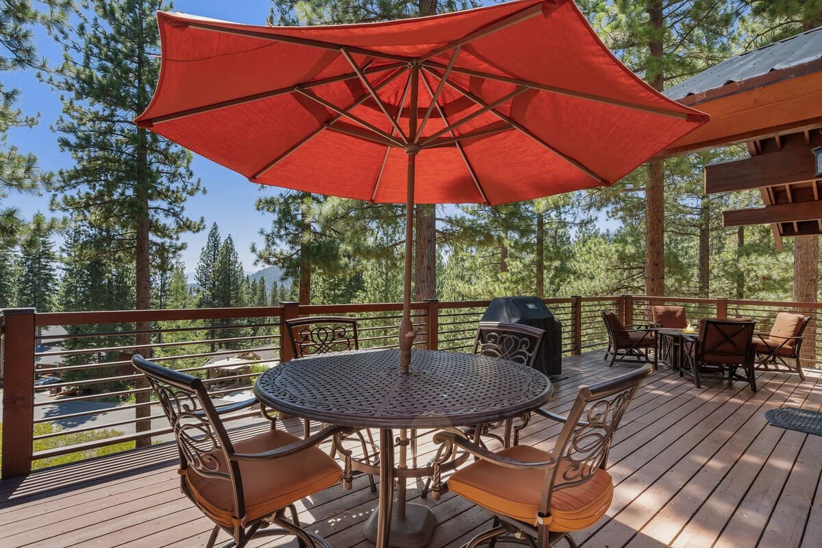 Home in Incline Village · ★4.91 · 4 bedrooms · 6 beds · 4.5 private baths - Photo 3